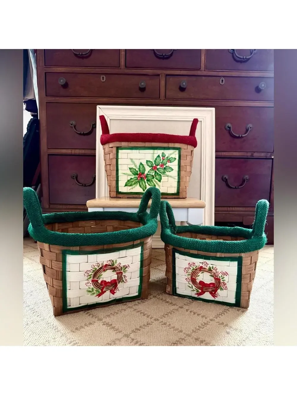 Vintage Christmas jute braided nesting baskets w a holiday design set of 3